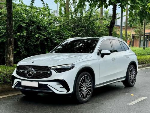 Bán xe Mercedes GLC300 