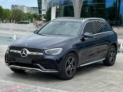 Bán xe Mercedes GLC300 