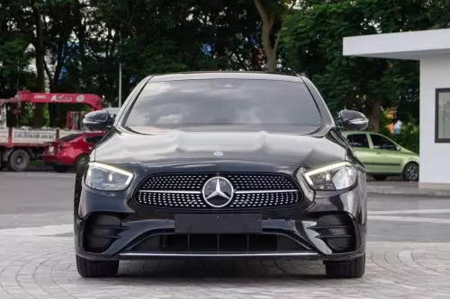 Bán xe Mercedes E300
