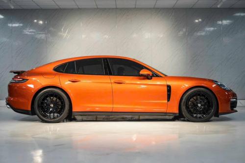 Bán xe Porsche Panamera 