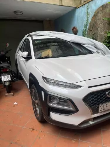 Bán xe Huyndai Kona 