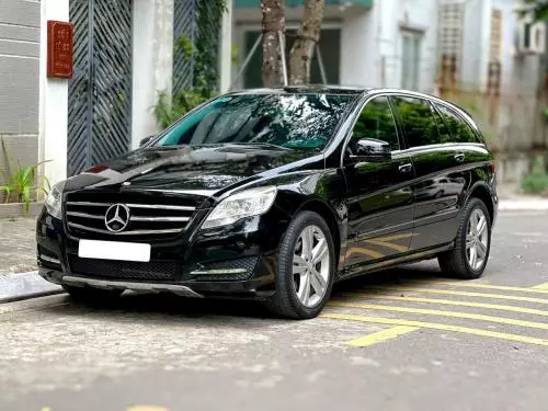 Bán xe Mercedes C300