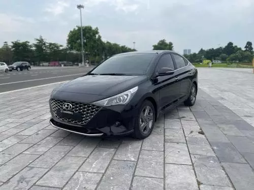 Bán xe Huyndai Accent 