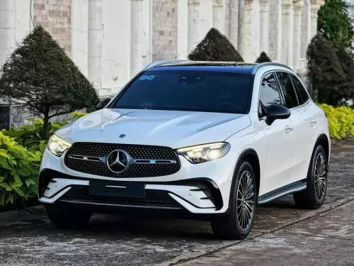 Bán xe Mercedes GLC300 