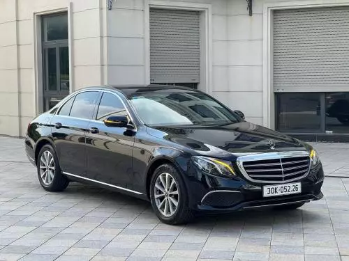 Bán xe Mercedes E200