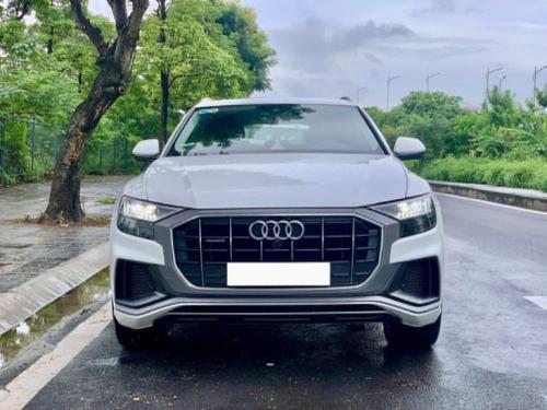 Bán xe Audi Q8