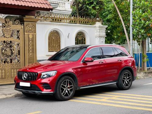Bán xe Mercedes GLC300 