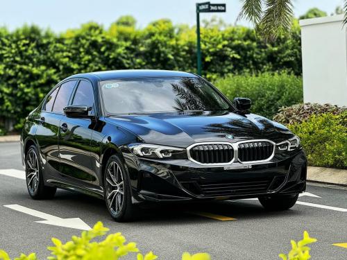 Bán xe BMW 320i
