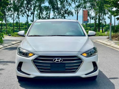 Bán xe Huyndai Elantra 