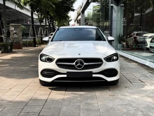 Bán xe Mercedes GLC300 