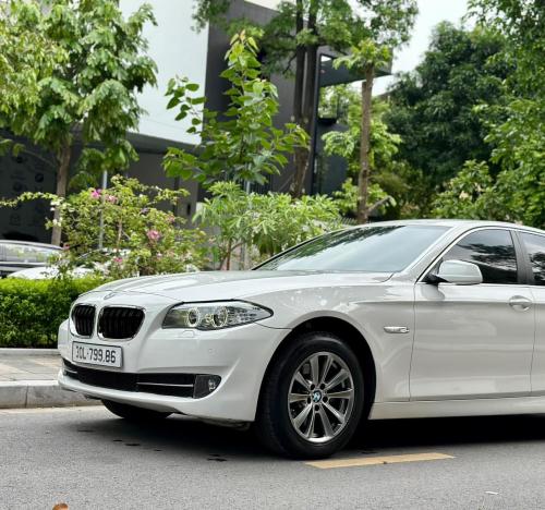 Bán xe BMW 528i