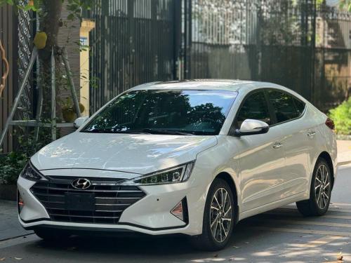 Bán xe Huyndai Elantra 