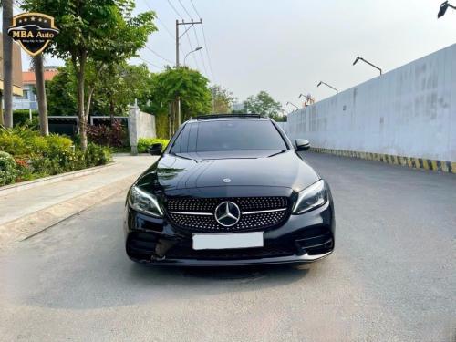 Bán xe Mercedes C300