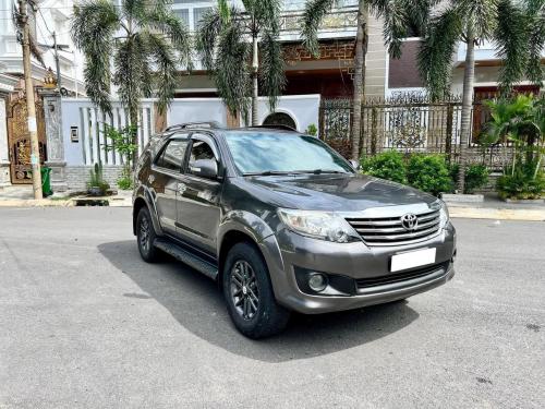 Bán xe Toyota Fortuner 