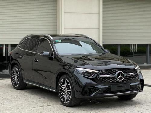 Bán xe Mercedes GLC300 