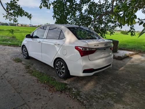 Bán xe Huyndai Grand i10