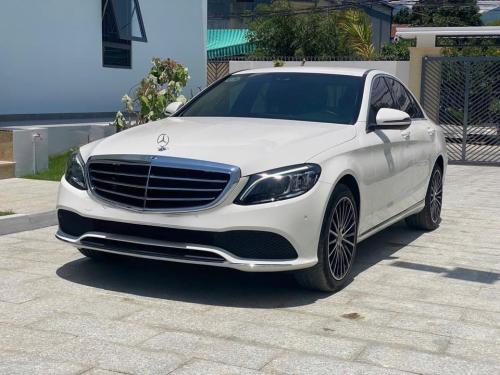 Bán xe Mercedes GLC300 