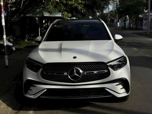 Bán xe Mercedes GLC300 