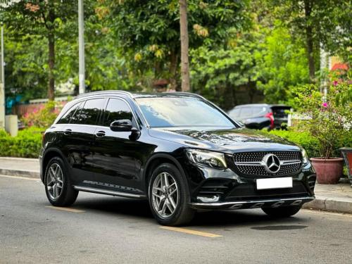 Bán xe Mercedes GLC300 