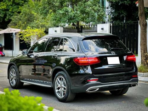 Bán xe Mercedes GLC300 