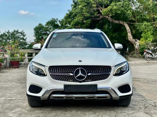 Bán xe Mercedes GLC300 