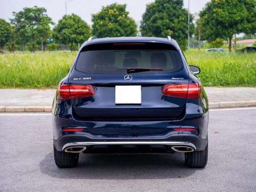 Bán xe Mercedes GLC300 