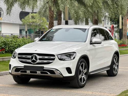Bán xe Mercedes GLC300 