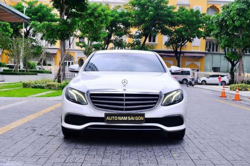 Bán xe Mercedes E200