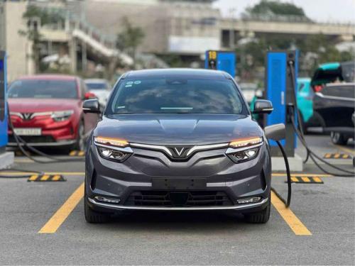 Vinfast VF8 Eco 2023