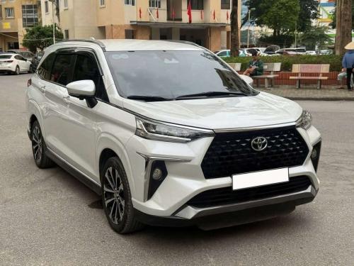 Bán xe Toyota Veloz Cross 2024