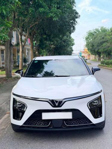Bán xe Vinfast VF7 Plus 2026