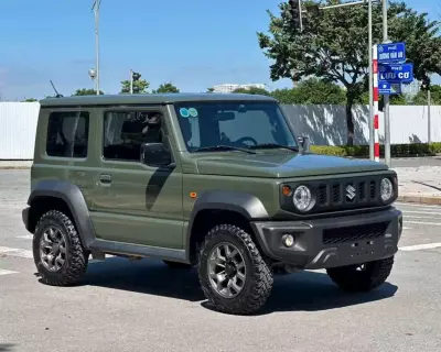 Jimny GLX 2024 chạy có 29.000km