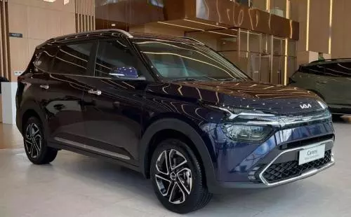 Bán Xe Kia Carens 2022