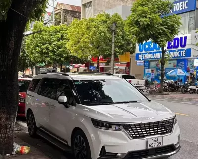 Kia Carnival 2.2 Signature 2022 máy dầu bản full cao nhất 7 ghế