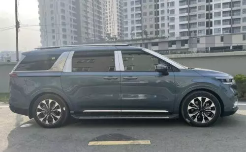 Bán Xe Kia Carnival 2022
