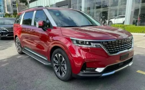 Bán Xe Kia Carnival 2022