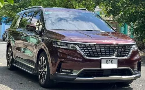 Bán Xe Kia Carnival 2020
