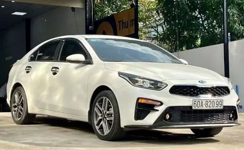Bán Xe Kia Cerato Premium 2020