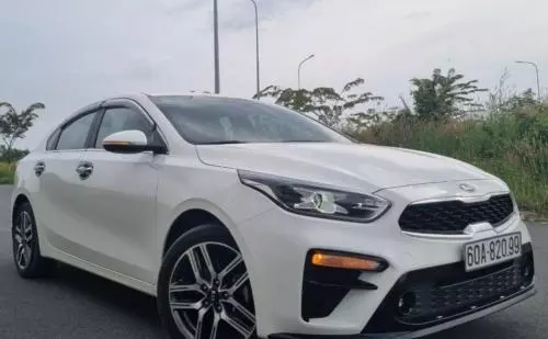 Bán Xe Kia Cerato 2020