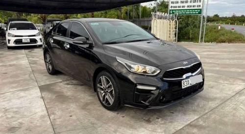 KIA Cerato Luxury 1.6AT 2019 Rộng rãi