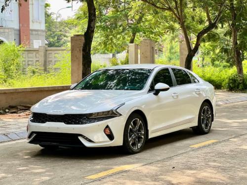 Kia K5 2.0AT Luxury 2022