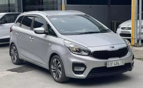 Bán Xe Kia Rondo GMT 20AT 2017