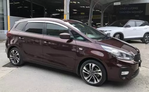 Bán Xe Kia Rondo GMT 2018