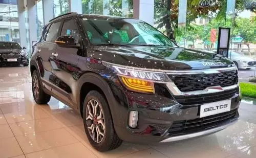 Bán Xe Seltos 1 4AT Premium Đen Cam Đen Xe có sẵn giao ngay