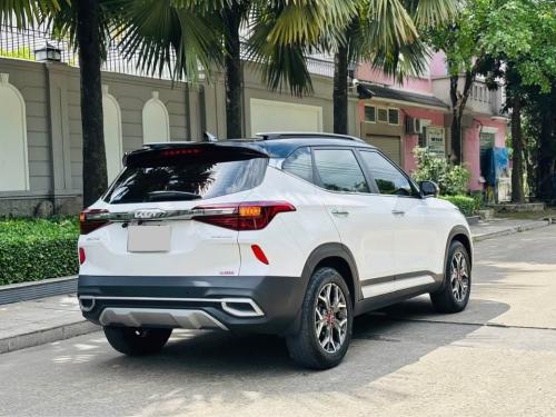 Kia Seltos 2023 