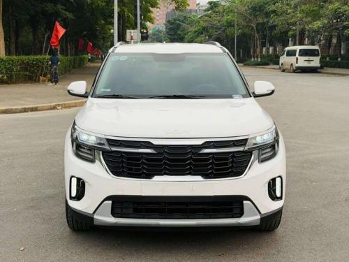 Kia Seltos Luxury 1.5 AT sản xuất 2024 