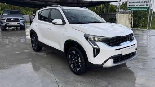 KIA Sonet luxury 2025
