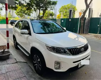 Kia Sorento 2.4GATH bản Premium 7 chỗ