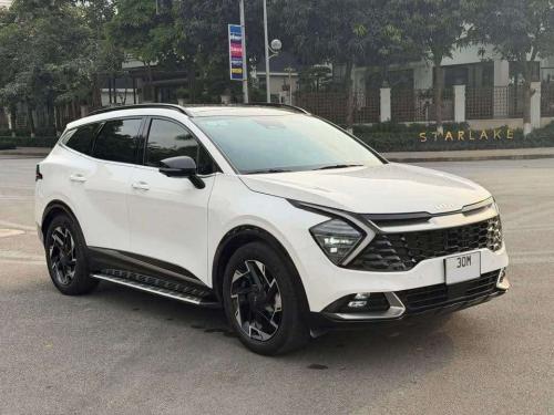 Kia Sportage bản 2.0 máy dầu Signature màu trắng Sx 2025