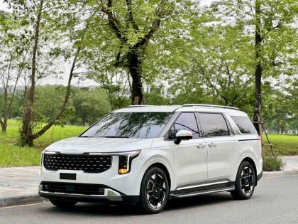 Kia Carnival Premium 8s Sản xuất 2026
